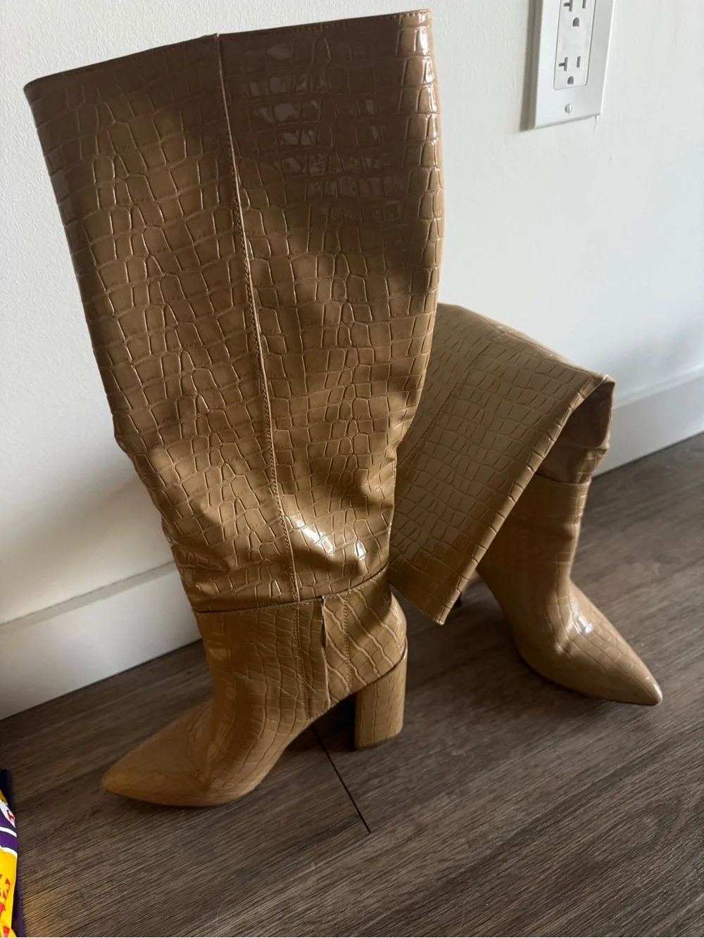 Women's Knee-High Pointed-Toe Croc-Embossed Boots in Tan